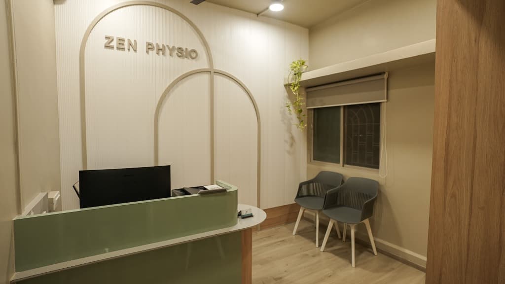 Zen Physiotherapy Nashik Road Branch reception and consultation desk behind Smart Bazaar